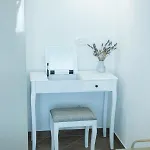 Pola Kuce Sa Bazenom-eja Appartement Kaštel