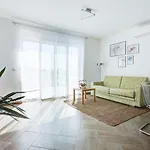 Pola Kuce Sa Bazenom-eja Appartement *