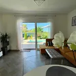 Appartement Pola Kuce Sa Bazenom-eja *