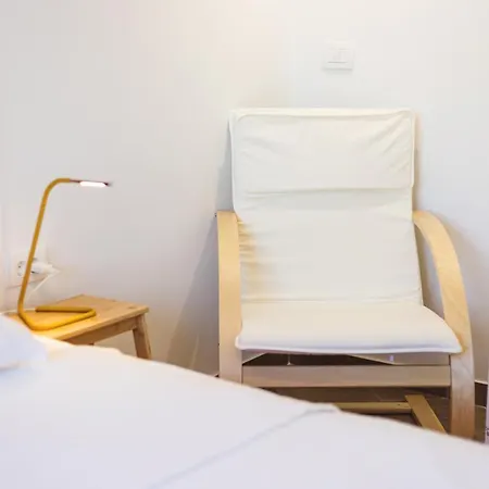 Pola Kuce Sa Bazenom-eja Appartement Kaštel