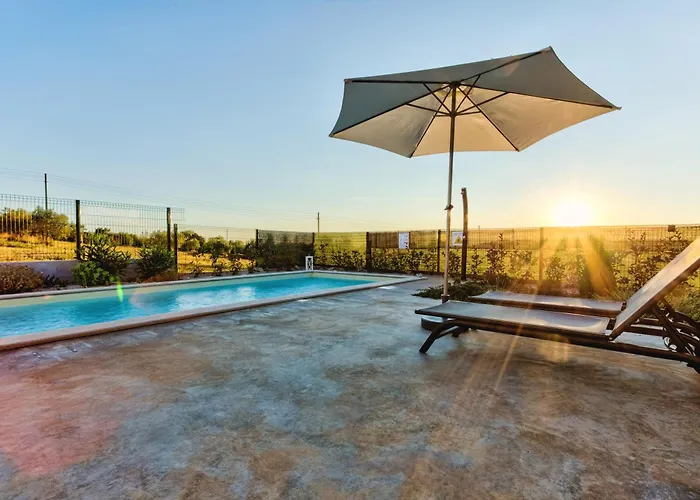 Lejlighed Pola Kuce Sa Bazenom-eja *